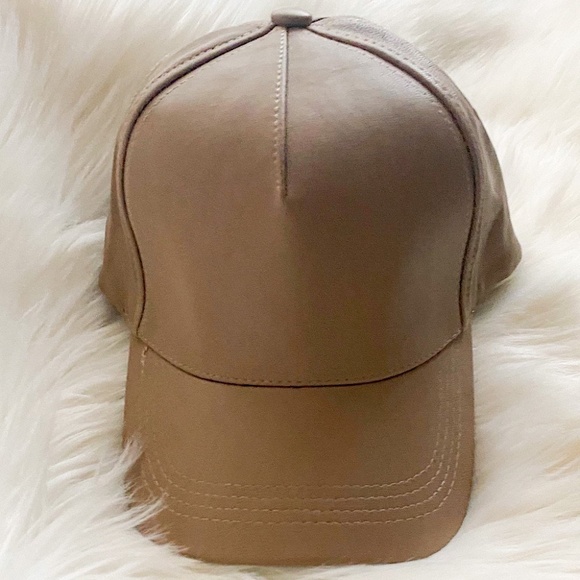 Olive & Pique Faux Leather Cap in Mocha - Picture 4 of 5